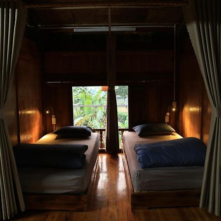 Ha Giang Eco Stone House - Tours & Rental Motorbike Esterno foto