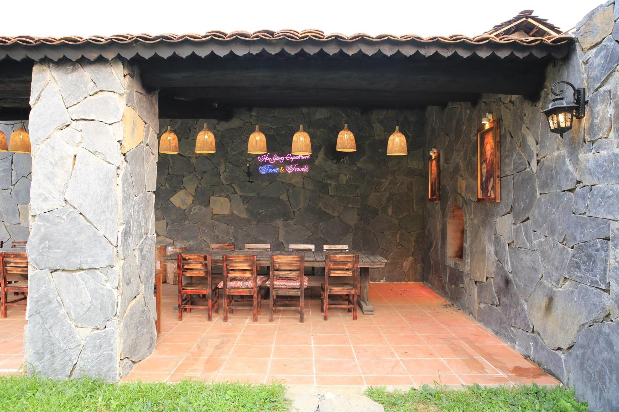 Ha Giang Eco Stone House - Tours & Rental Motorbike Esterno foto